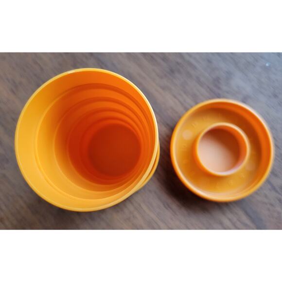 Vintage Stanhome Orange Tuckaway Collapsible Telescoping Travel Cup & Pill Box - Picture 5 of 6